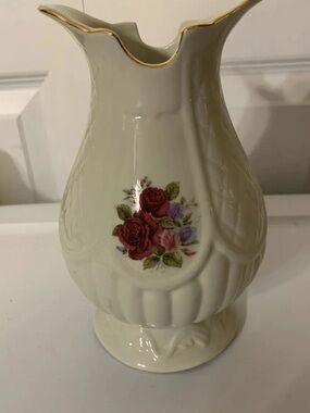 Vintage Formalities Vase by Baum Bros Ceramic Floral‎ Vase with Gold Trim